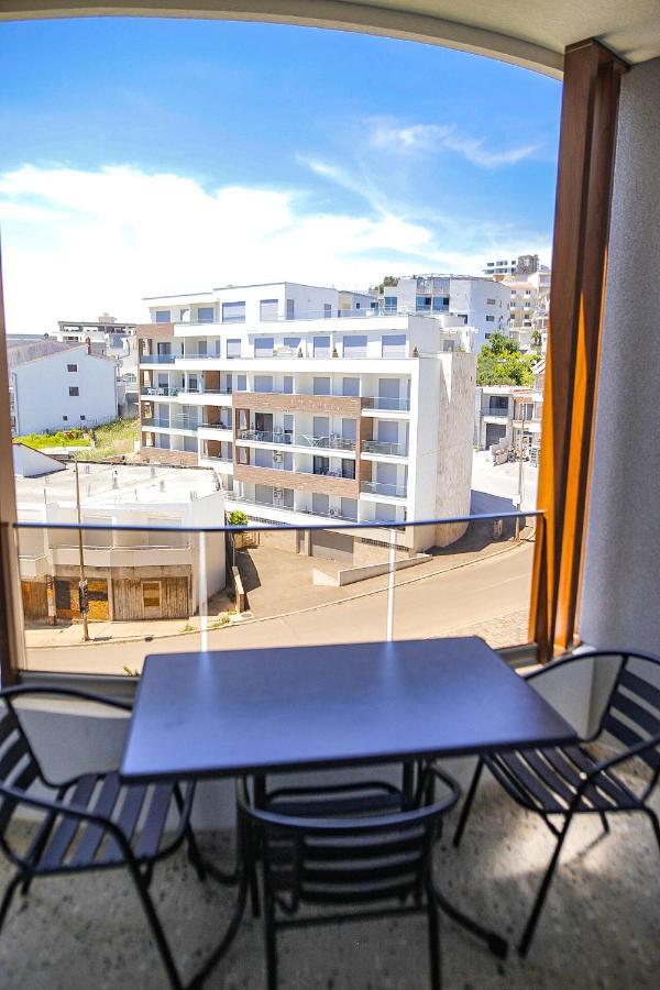 Allure Apartments 울친 외부 사진