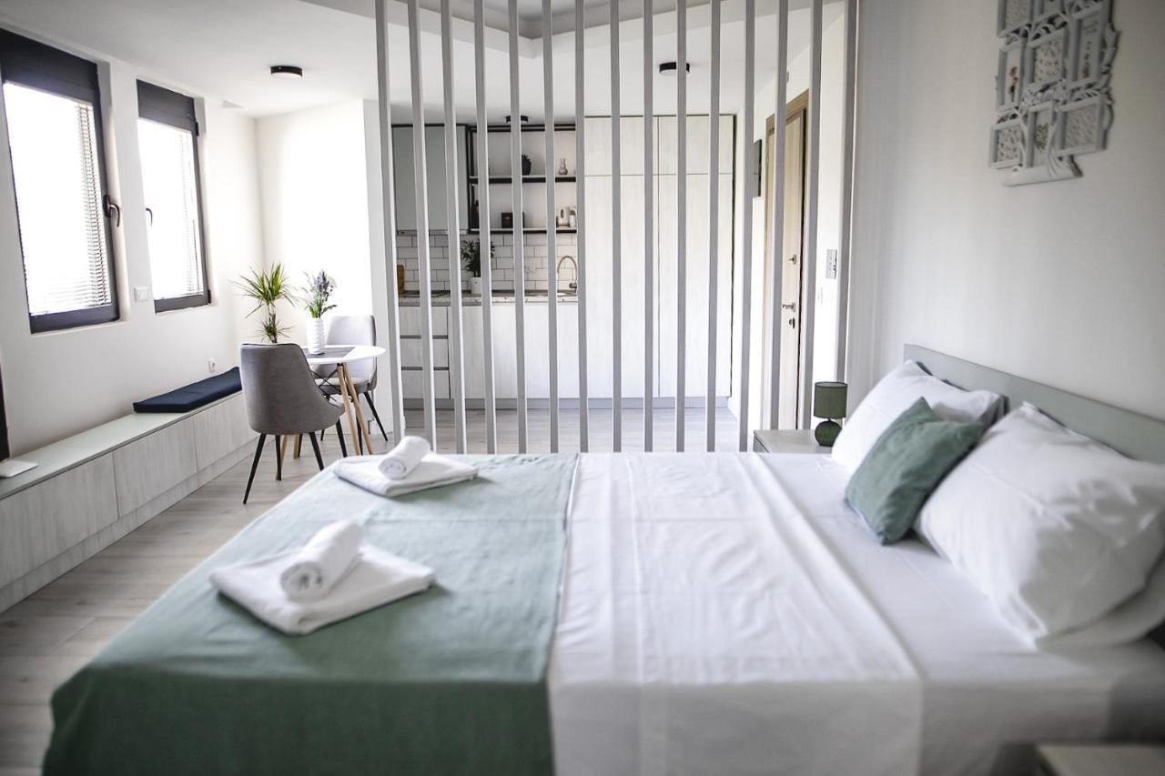 Allure Apartments 울친 외부 사진