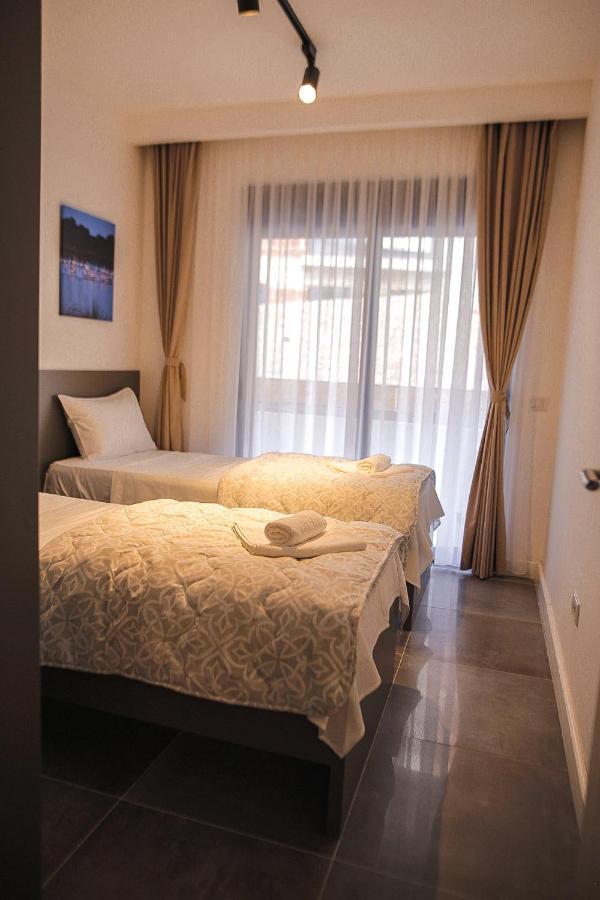 Allure Apartments 울친 외부 사진